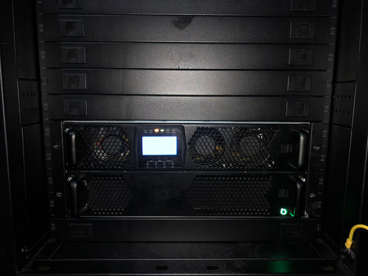 منبع تغذیه بدون وقفه 2700W SNMP UPS 230VAC لیتیوم توزیع شده